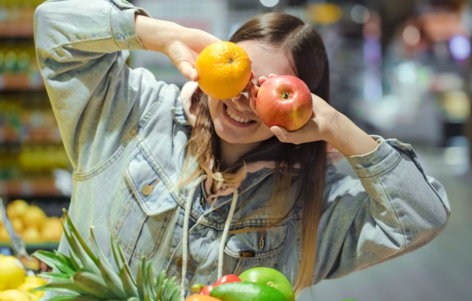 Grocery Shopping Hacks: How to Save Time, Money, and Food